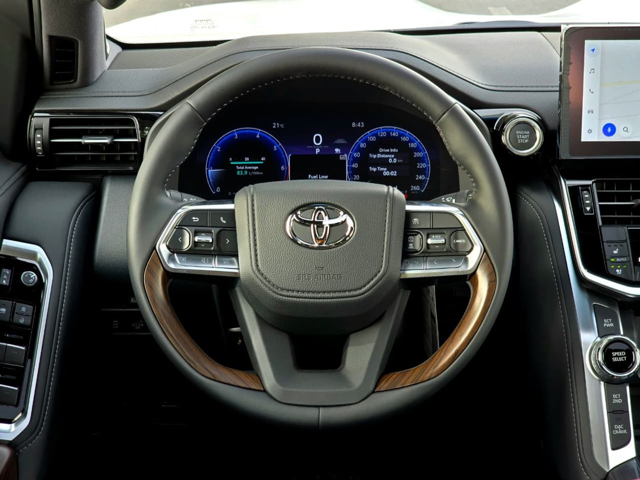 Toyota Land Cruiser LC300 VX 4.0 - HIGH OPTIONS - MEMORY SEAT - JBL SOUND SYSTEM - RADAR - 2025 MODEL - BLACK INSIDE BLA