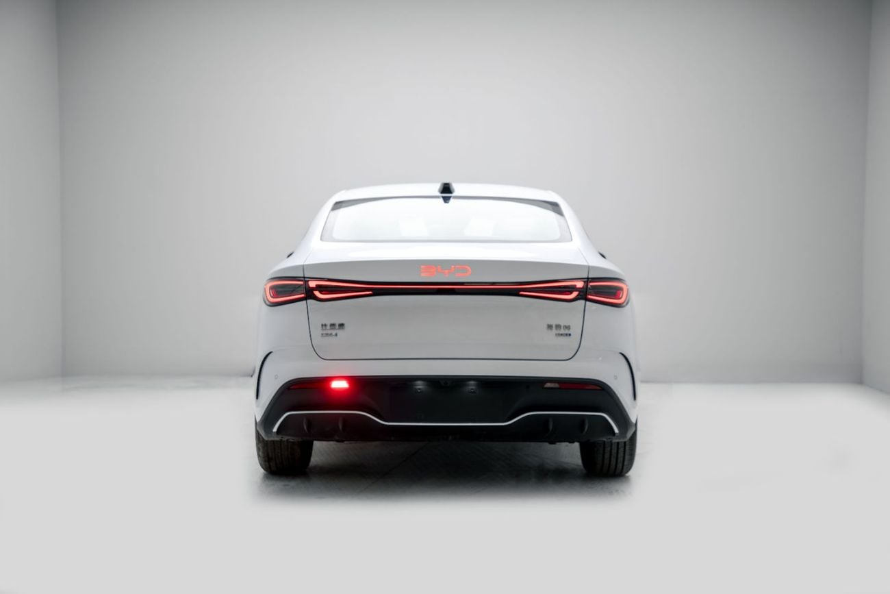 بي واي دي سيل 06 دي إم-آي ID Luxury 1.5L - White Inside Grey | Export Only