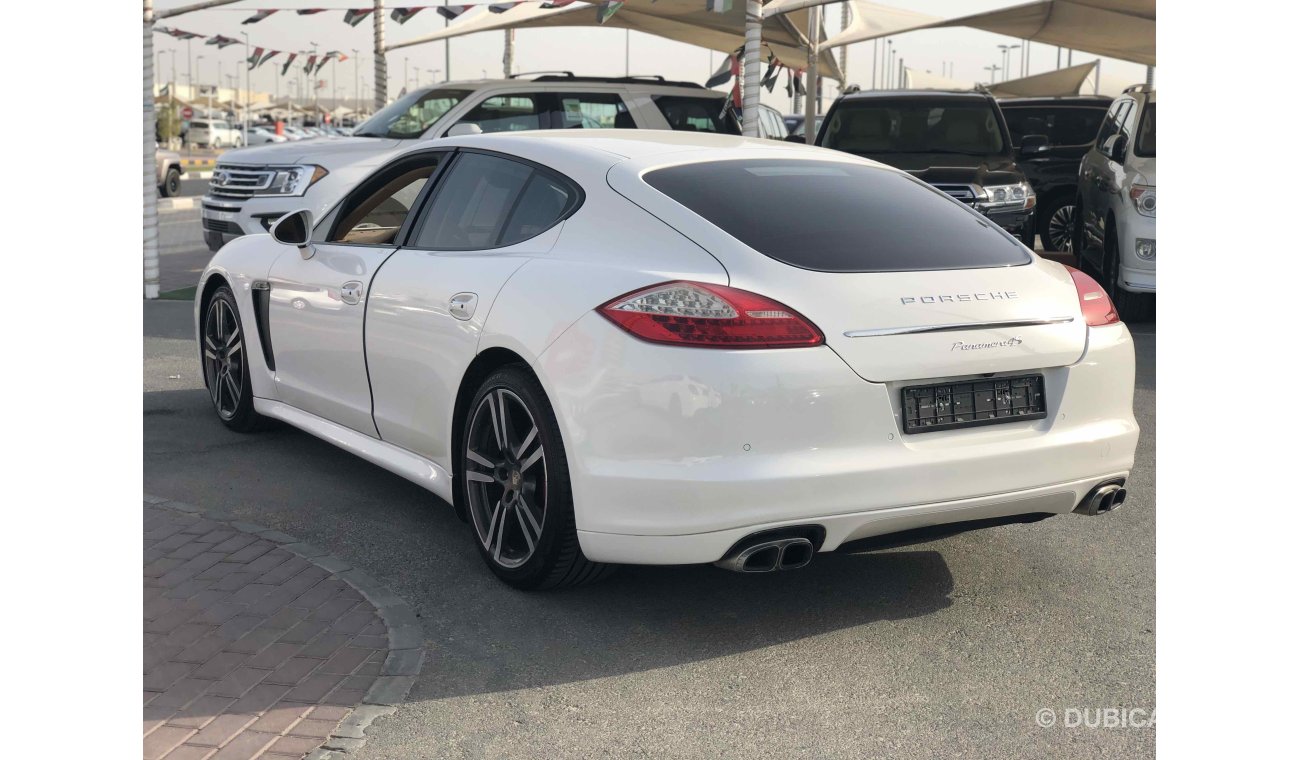 Porsche Panamera مالك واحد تشيكات وكالة  V6