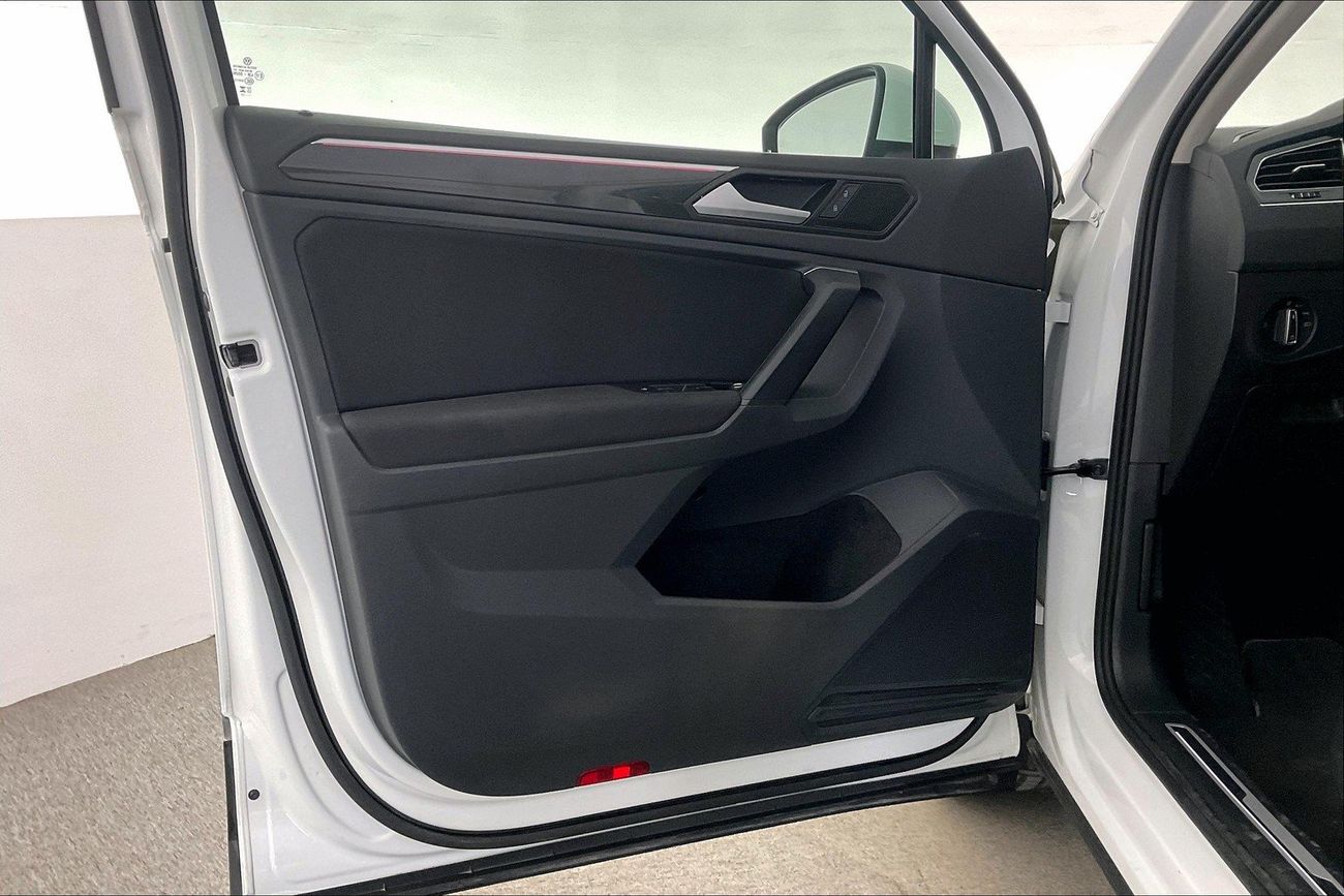 فولكس واجن تيجوان Life | شامل الضمان | 0 ﺪﻔﻋﺓ ﺃﻮﻟﻯ