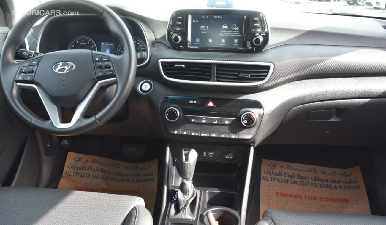 Hyundai Tucson Full Option WITH OPENABLE PANORAMIC ROOF 2.0L V-04 ( CLEAN CAR WITH WARRANTY )