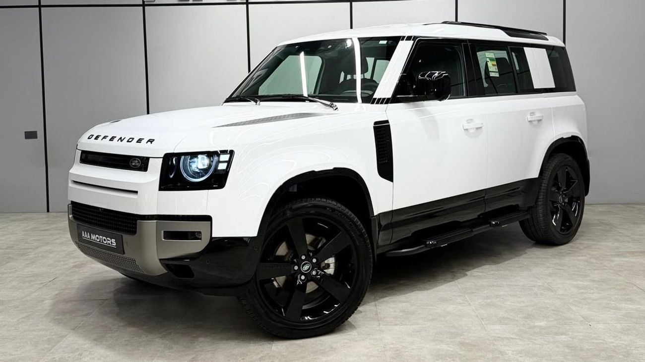 Land Rover Defender 4 Cylinder | GCC | Warranty & Service contract