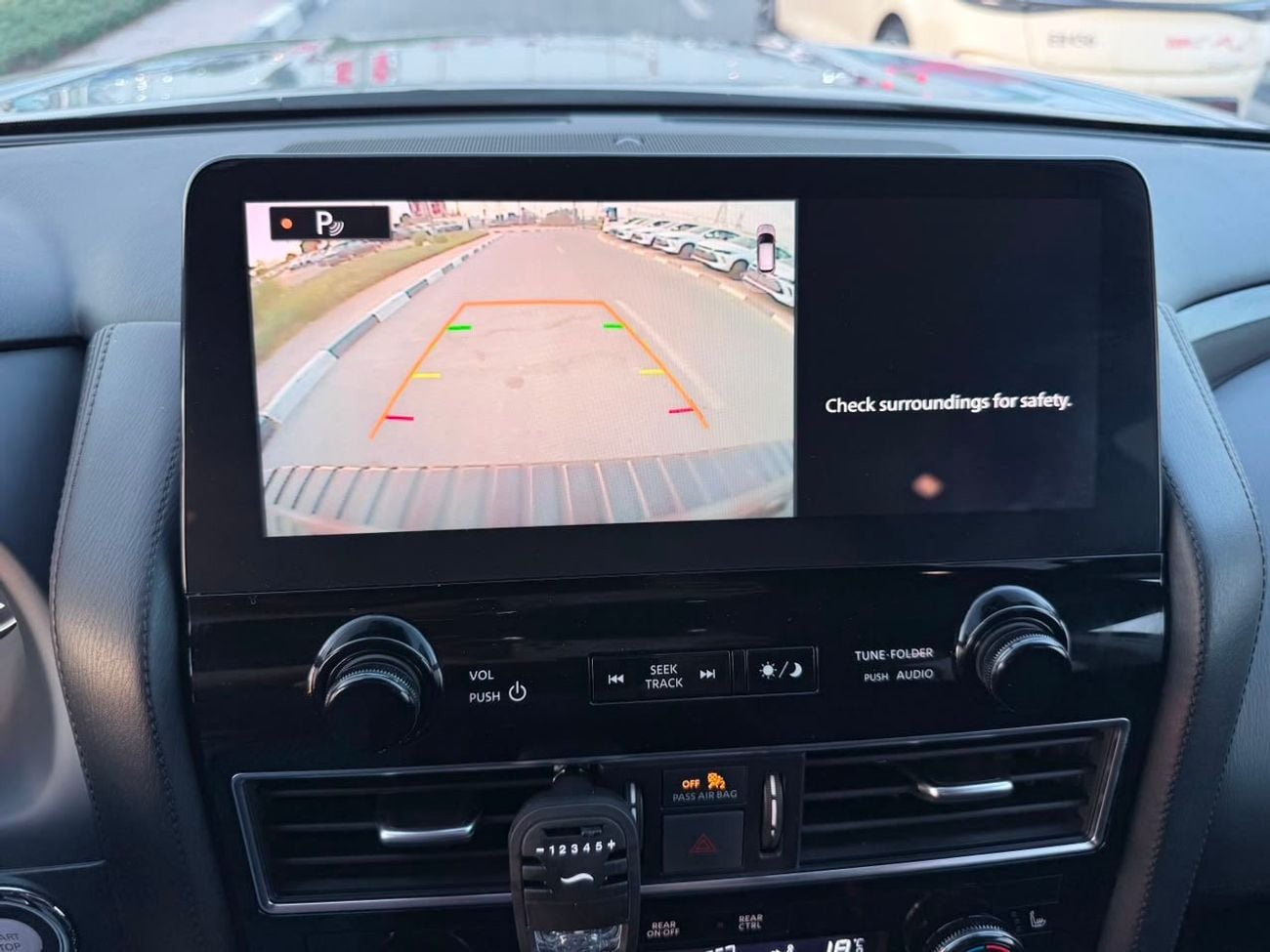 Nissan Armada 2023 SV 5.6L