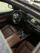 بي أم دبليو X6 50i Exclusive 4.4L