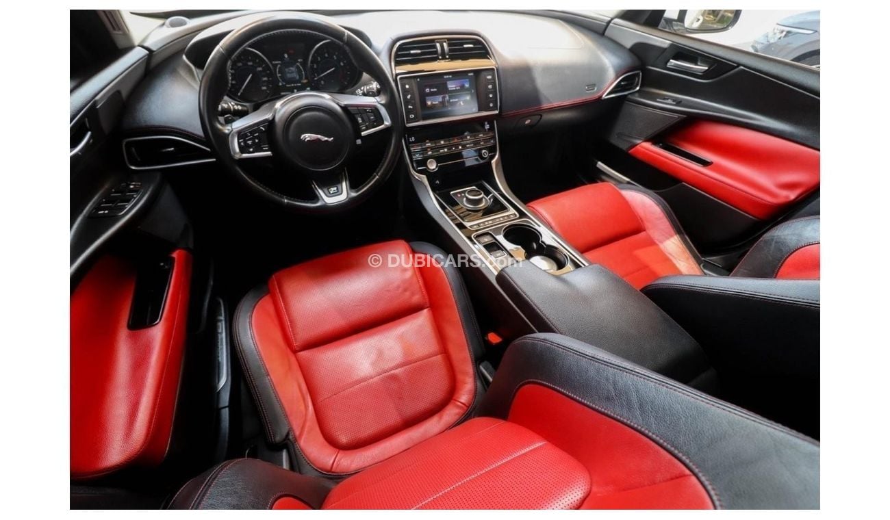 Jaguar XE Jaguar XE R-Sport 2017