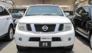 Nissan Pathfinder SE