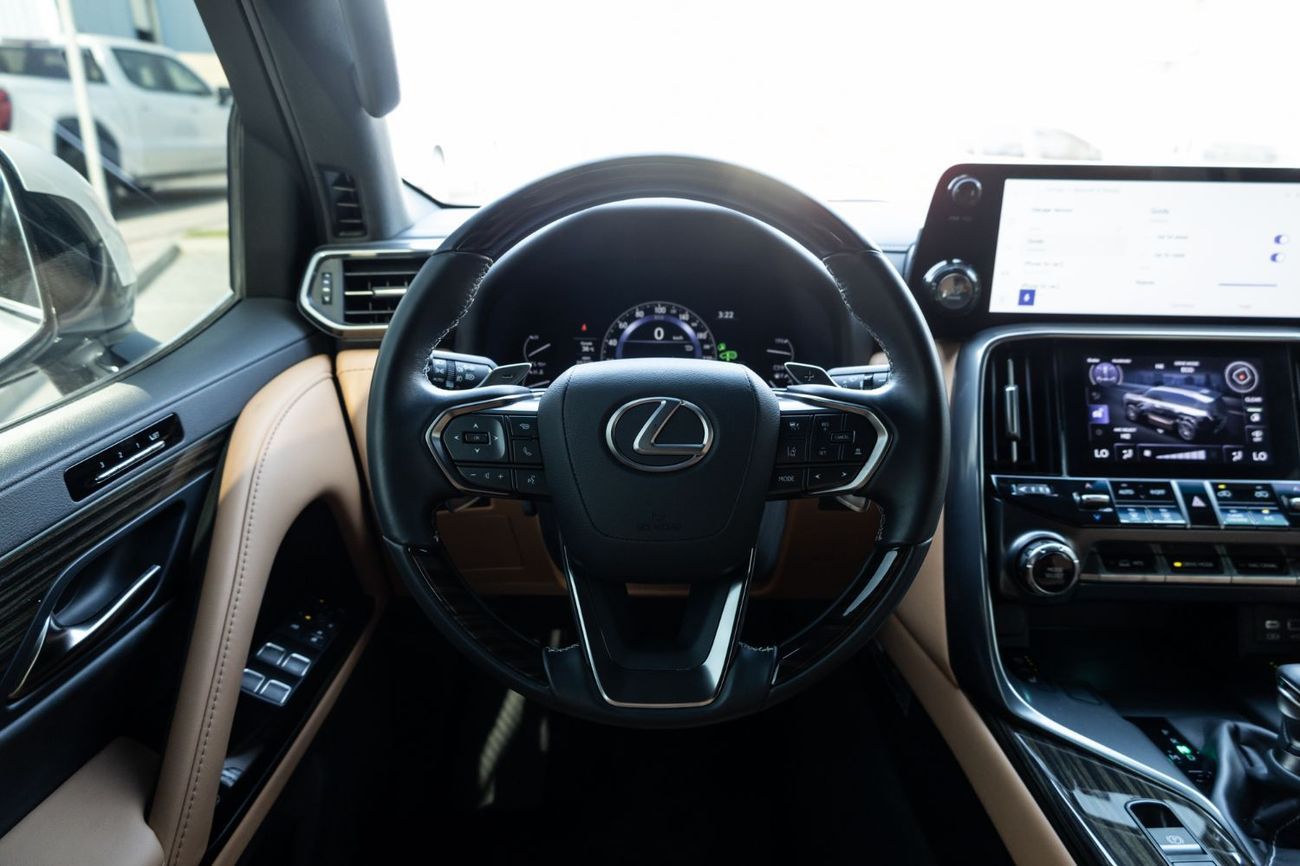 لكزس LX 600 Signature 3.5L ( CYL)