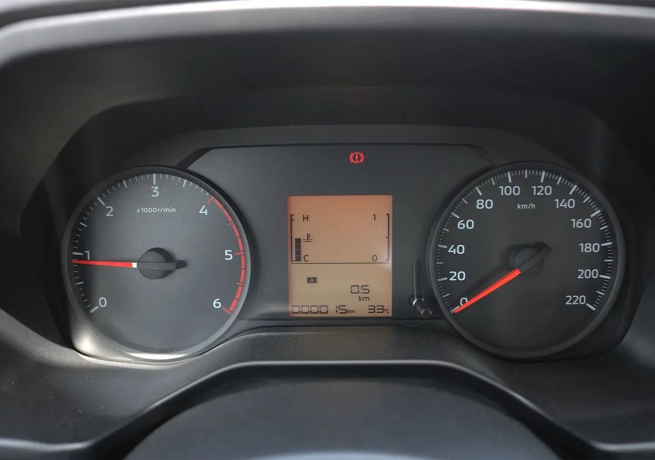 Mitsubishi L200 Triton GLX 4WD 2.4L Petrol MT High Line