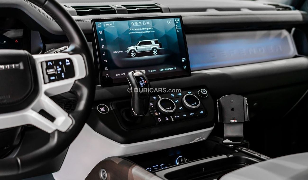 لاند روفر ديفندر 2023 Land Rover Defender 110 P400 S, 2028 Land Rover Warranty + Service Contract, Low Kms, GCC