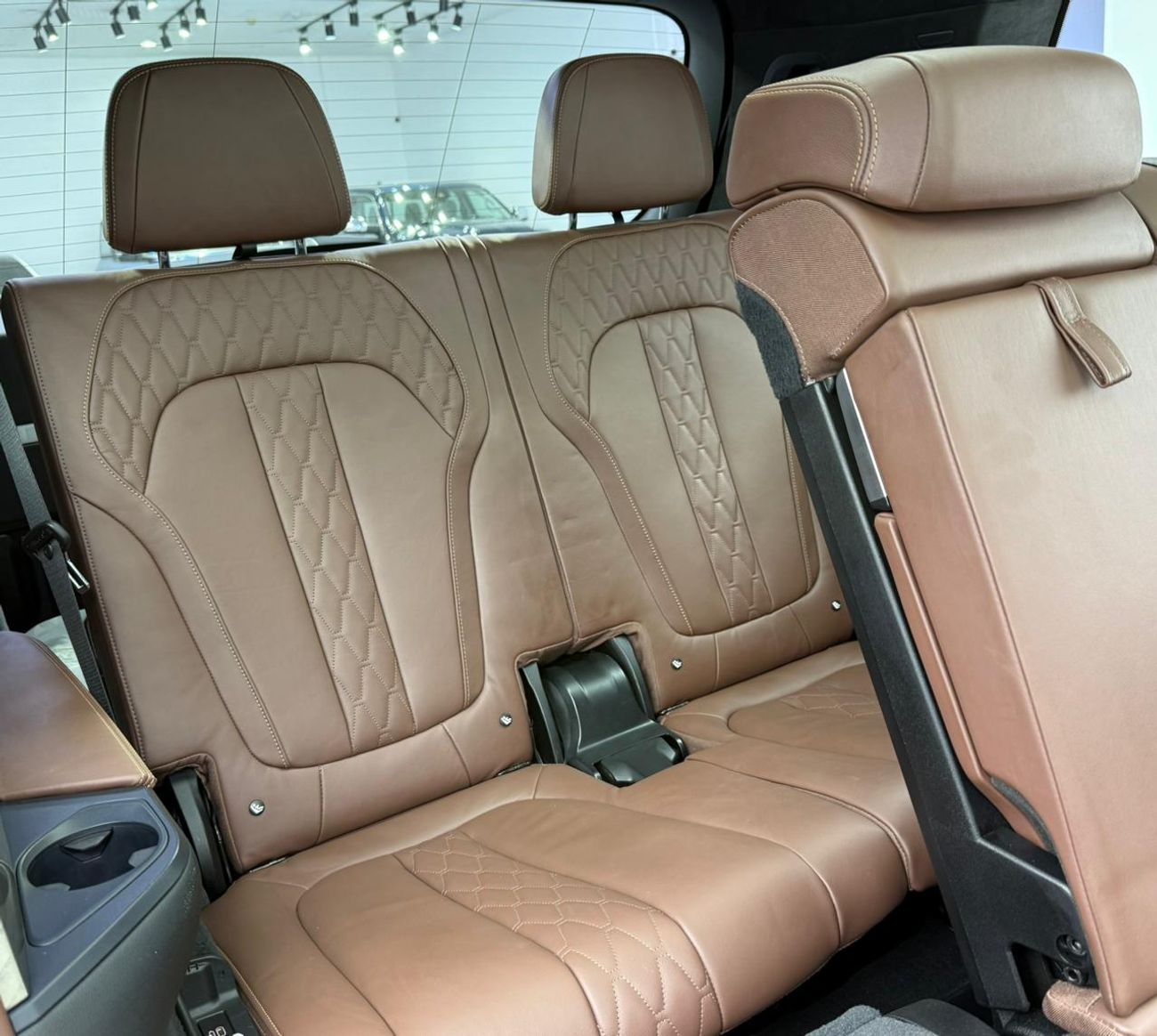 BMW X7 40i 3.0L 2020 BMW X7 xDrive40i M-Sport, Warranty, Full BMW Service History, Fully Loaded, GCC