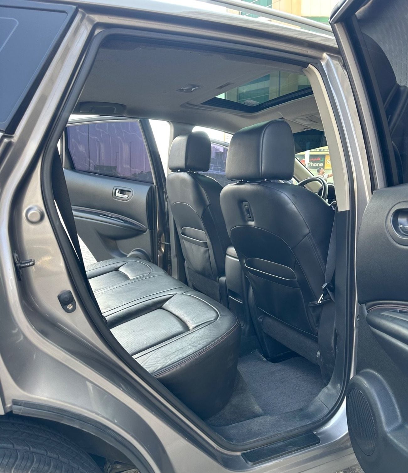 Nissan Rogue S (NON GCC)
