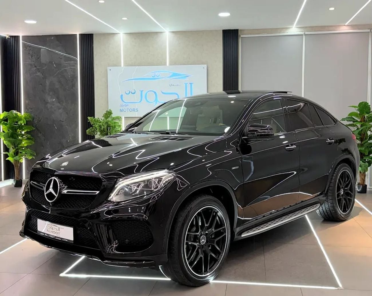 Mercedes Benz GLE43 AMG AMG MERCEDES GLE43 V6 || GCC || TOP RANGE || AMAZING CONDITION II FULLY LOADED || RECENTLY SERVICED