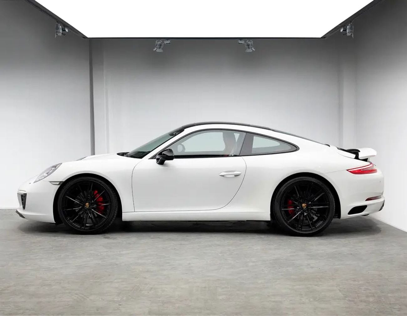 Porsche 911 CARRERA Unlimited KMS Warranty until • FDSH • 991.2 • GCC Specs