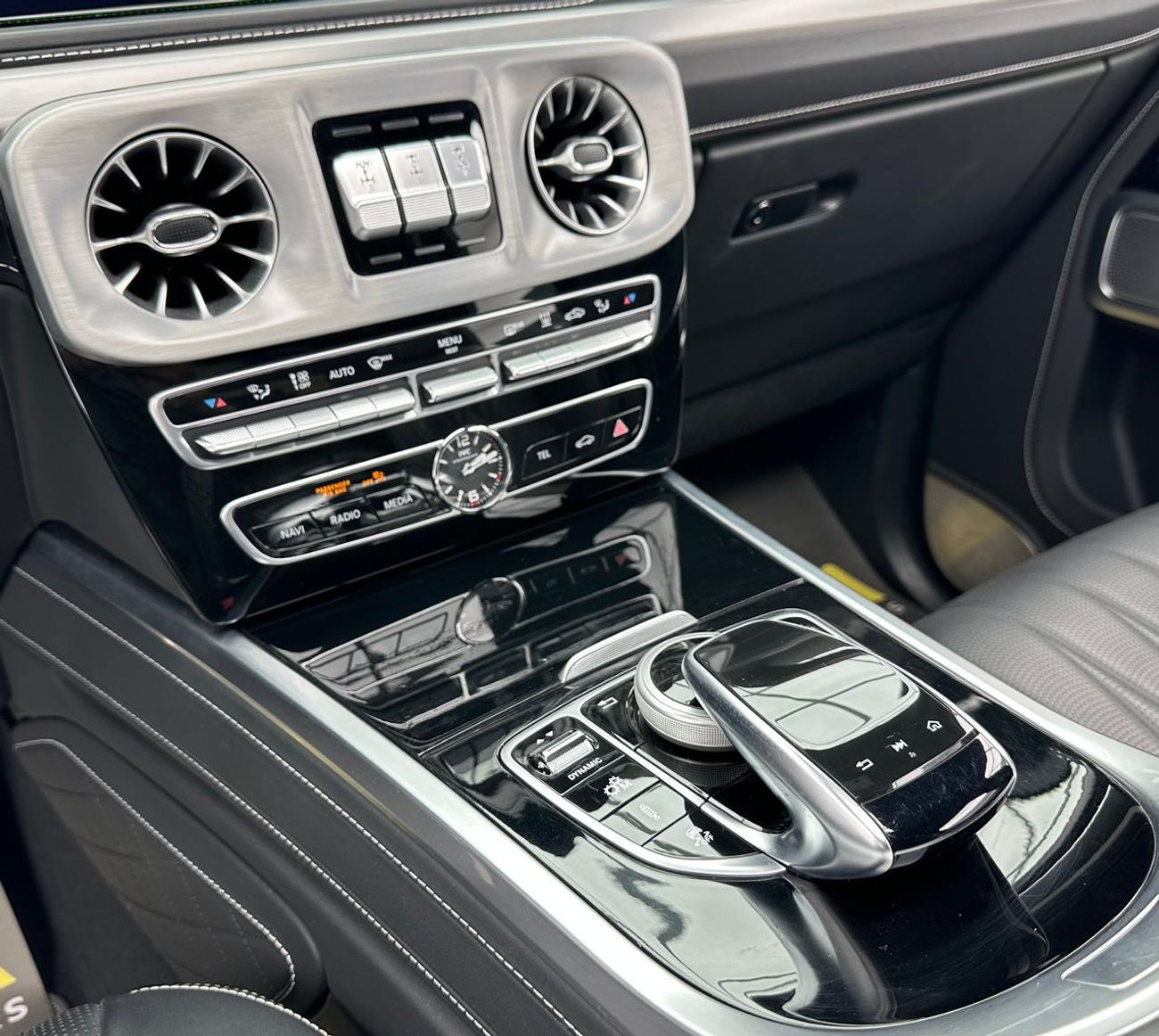 Mercedes-Benz G 63 AMG 2024 Mercedes Benz G63 AMG Double Night Package, 1 Year Warranty Unlimited, Mercedes Full Service Hi