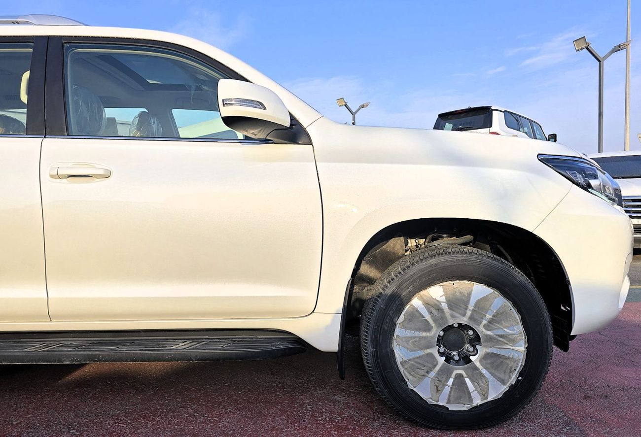 Toyota Prado Land Cruiser Prado VX 4.0l petrol 4WD SUV White  Color 2023 Model