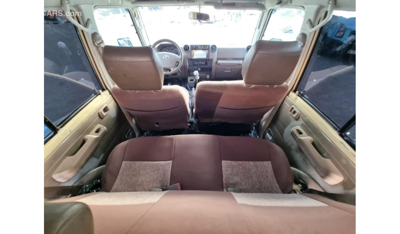 Toyota Land Cruiser Hard Top