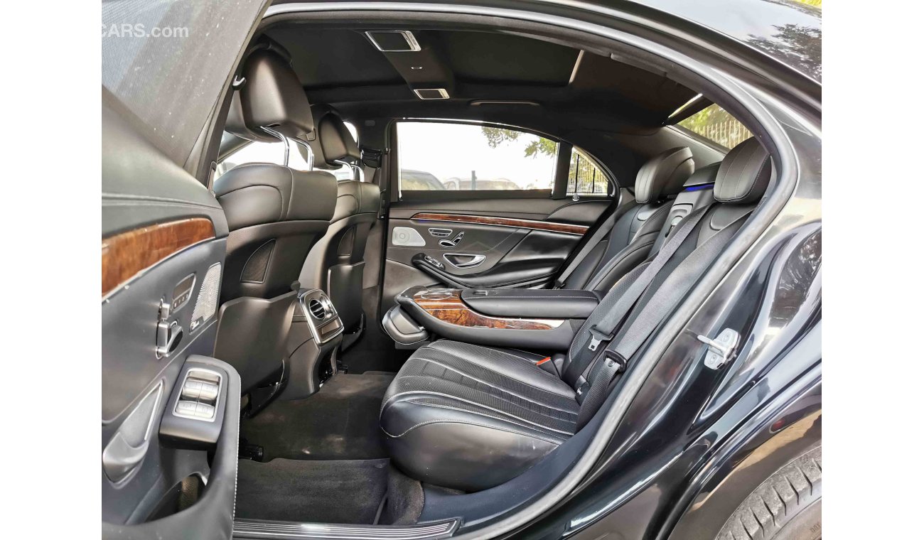 Mercedes-Benz S 550 5.5L, 20" Rims, Power & Memory Seats, 360° Camera, Leather Seats, Twin Sunroof, DVD-USB (LOT # 732)