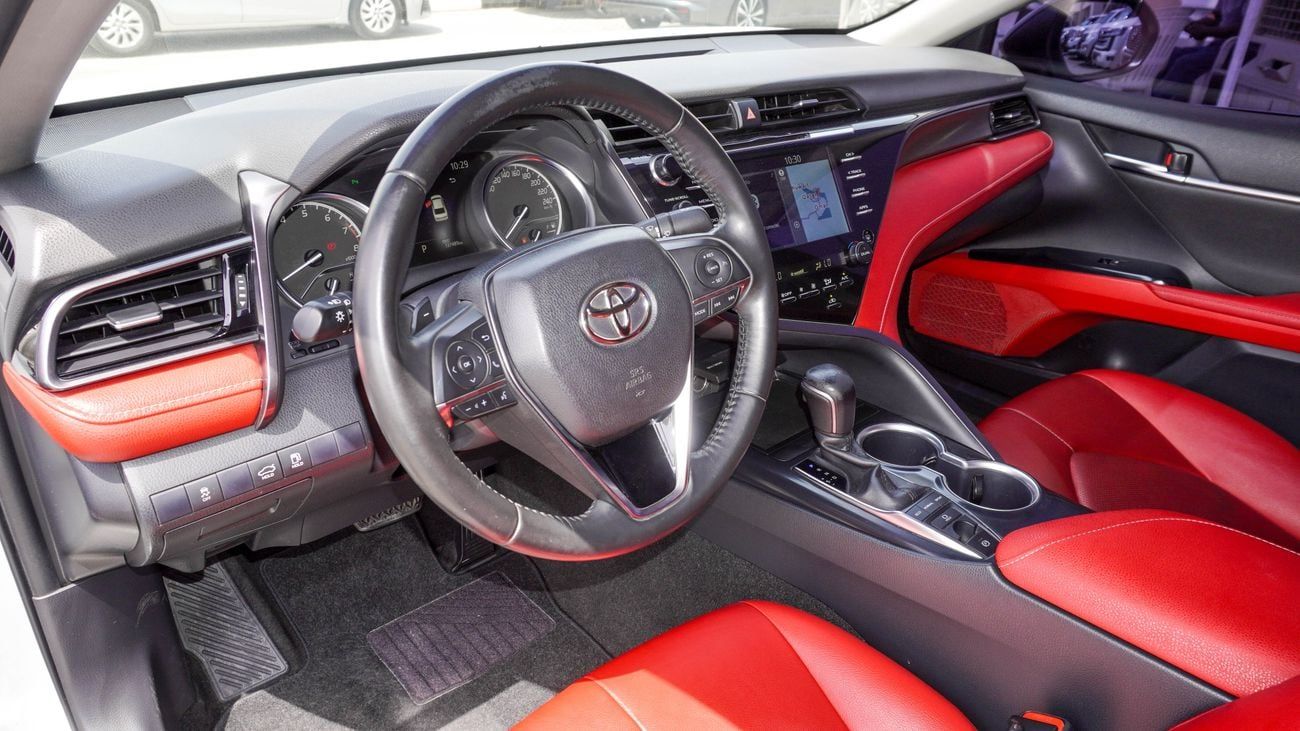 تويوتا كامري Sport V6