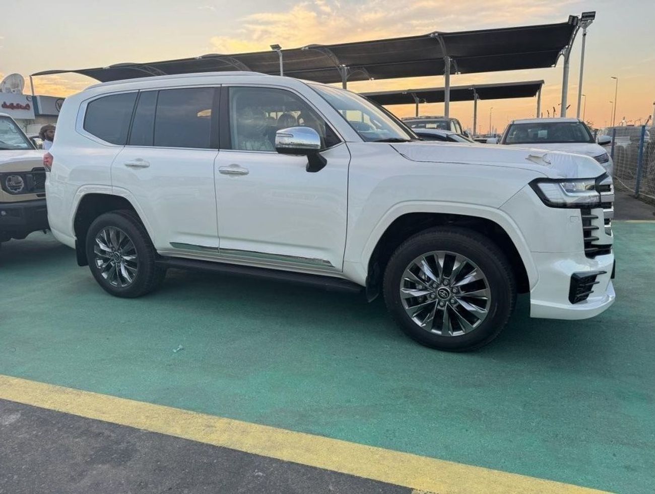 Toyota Land Cruiser 3.3L DIESEL TWIN TURBO VXR 2024