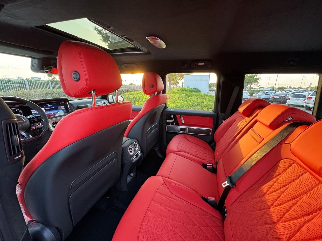 Mercedes-Benz G 63 AMG GCC SPEC UNDER WARRANTY AND SERVICE CONTRACT