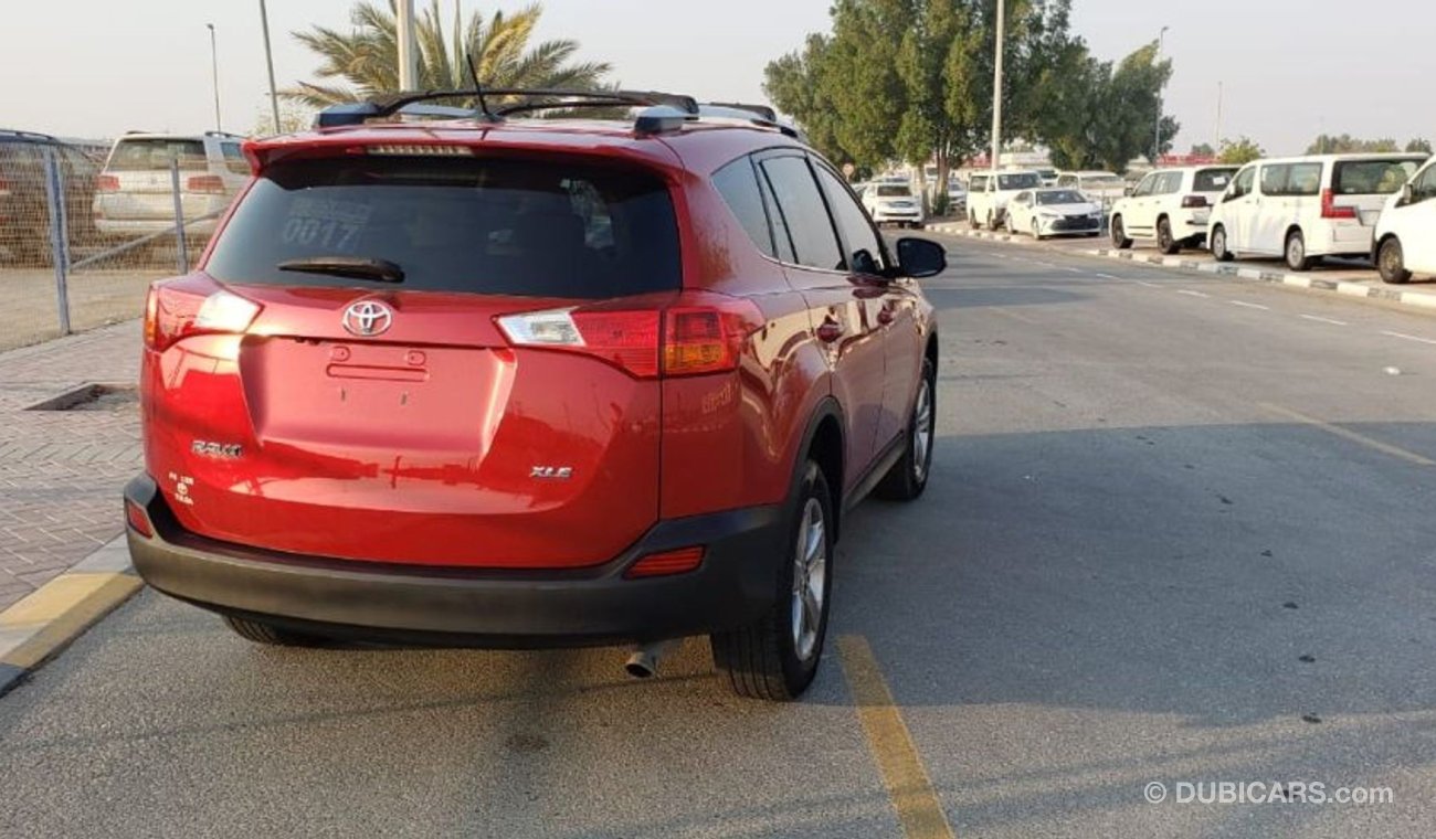 تويوتا راف ٤ TOYOTA RAV4 XLE FULL OPTION 2015