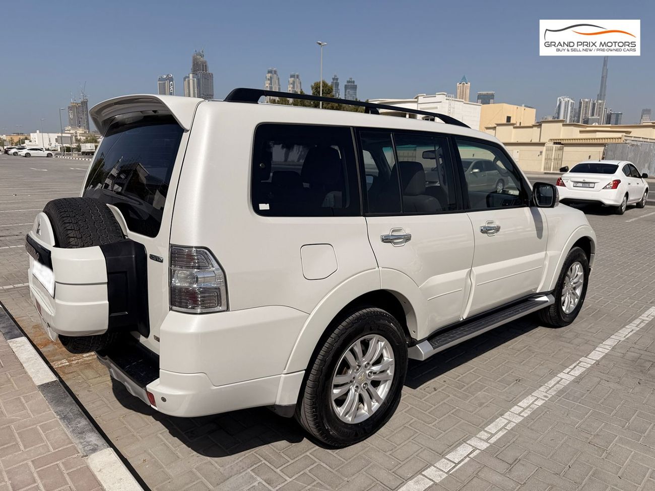 Mitsubishi Pajero GLS 3.8L