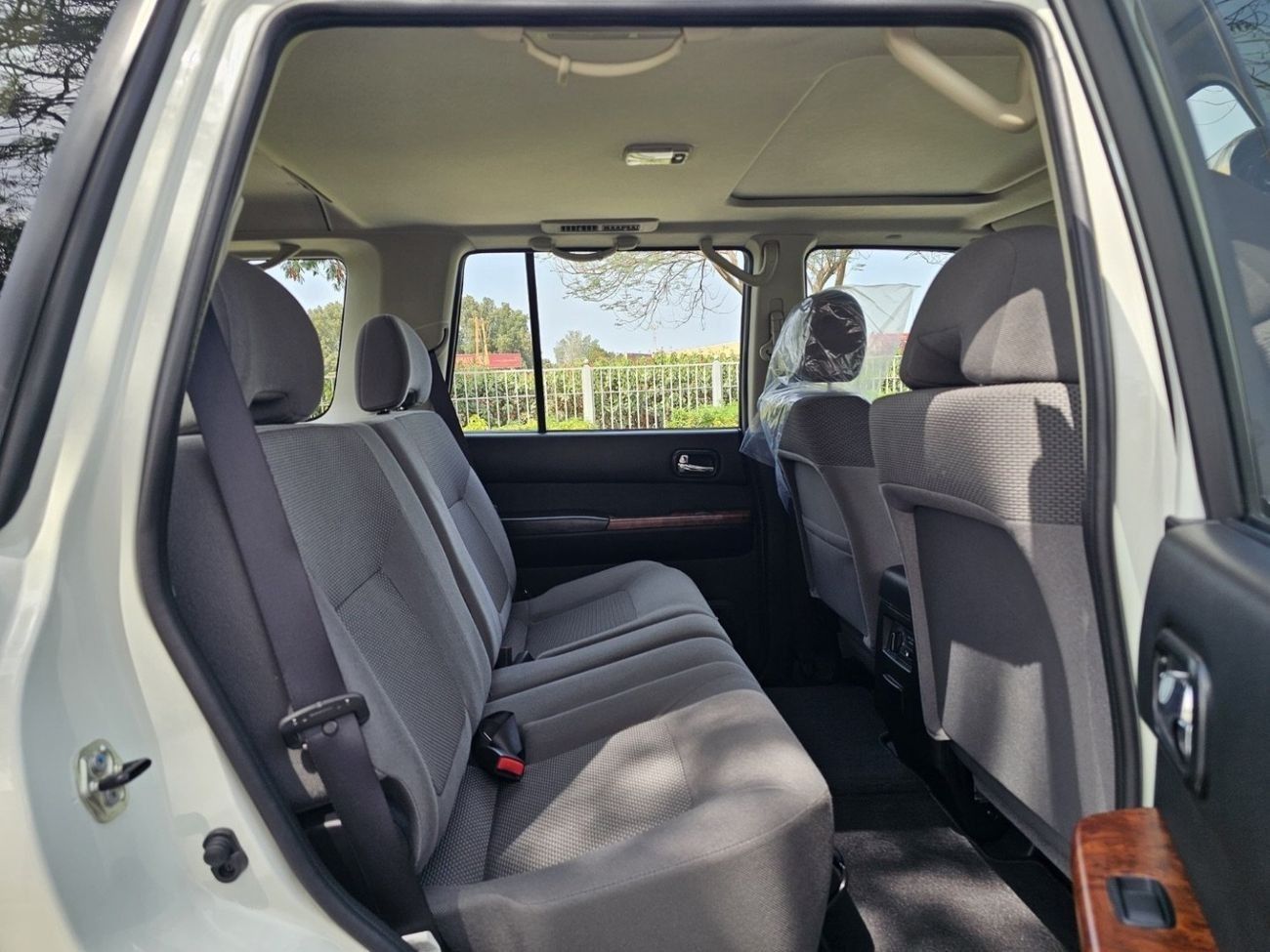 Nissan Patrol Safari Safari 4.8L M/T