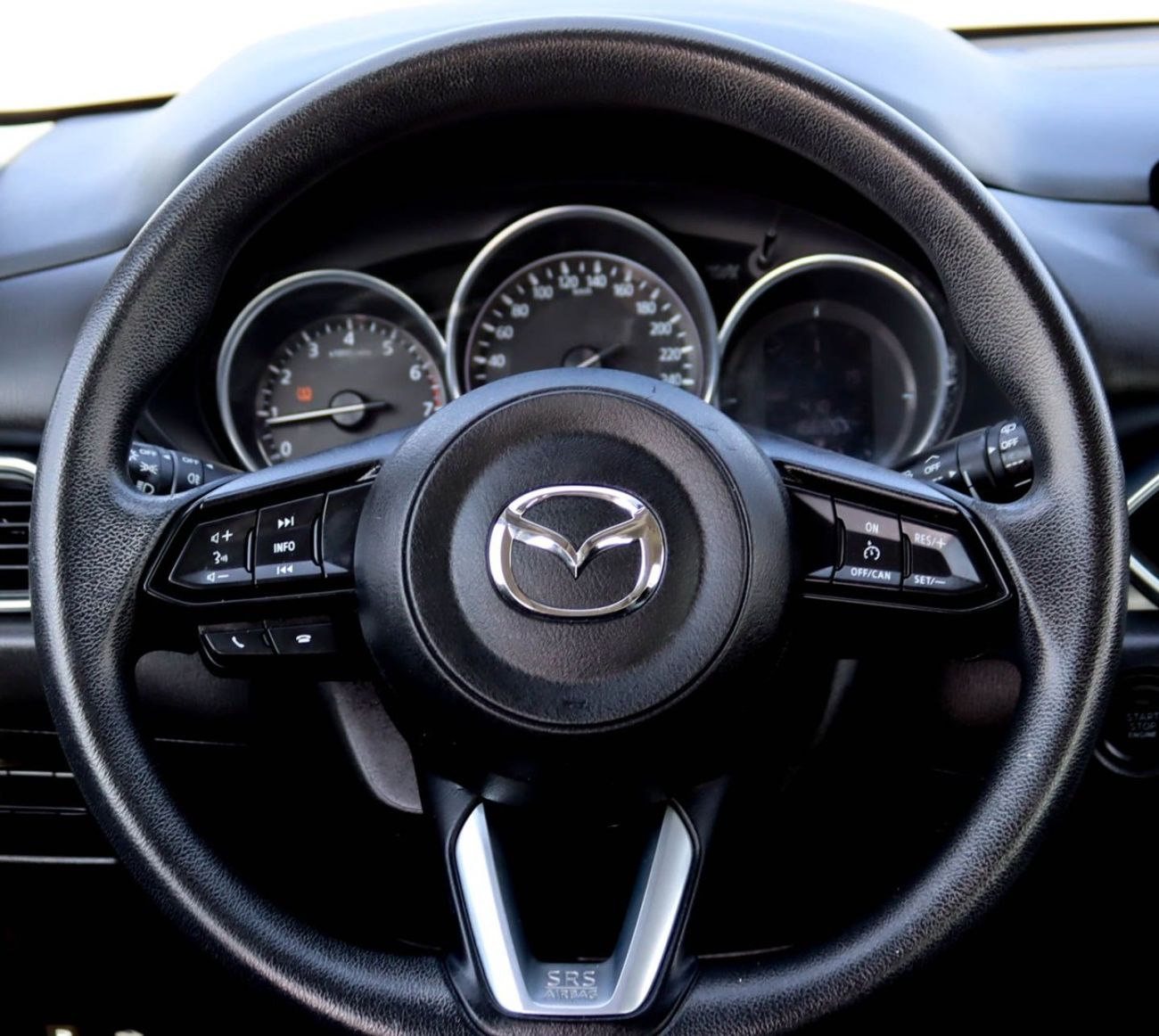 مازدا CX5 Std 2.5L mazda cx 5 2019 2.5 L GCC accident-free in excellent condition 1153 P.M