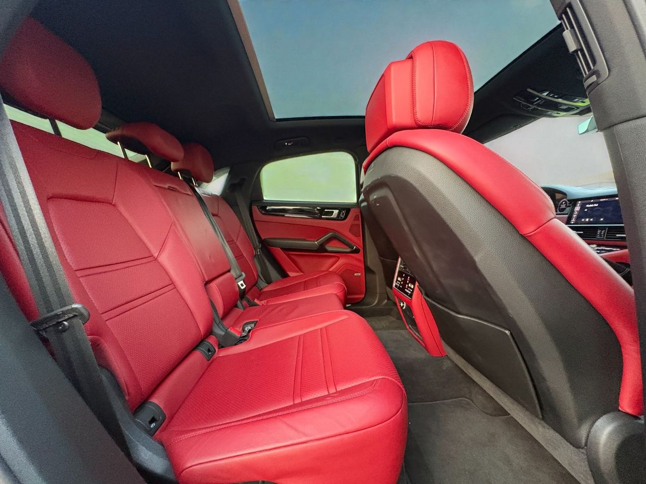 بورش كايان COUPÉ 3.0T A/T | 2021 | GCC SPECS | AED 3,660 per month