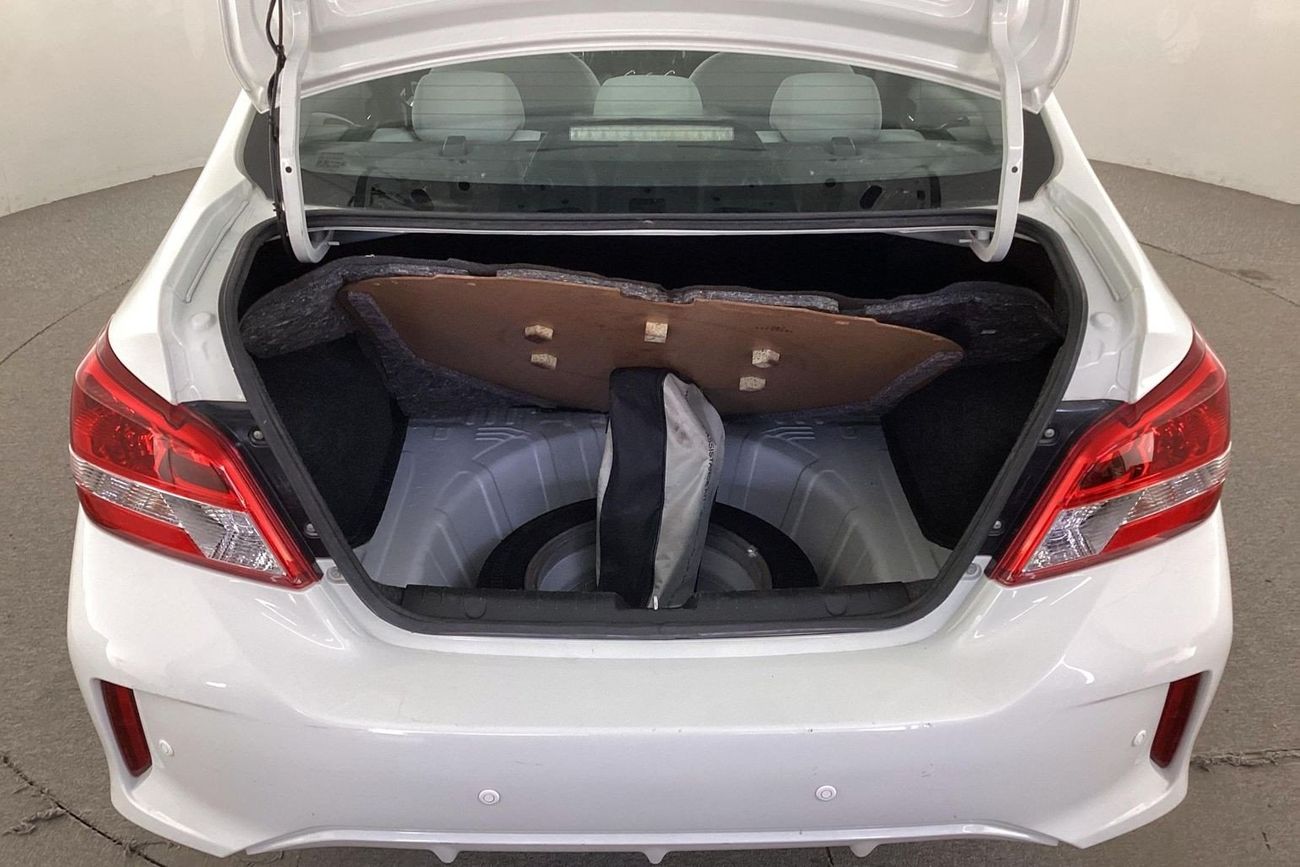 ميتسوبيشي اتراج GLX Full | شامل الضمان | 0 ﺪﻔﻋﺓ ﺃﻮﻟﻯ