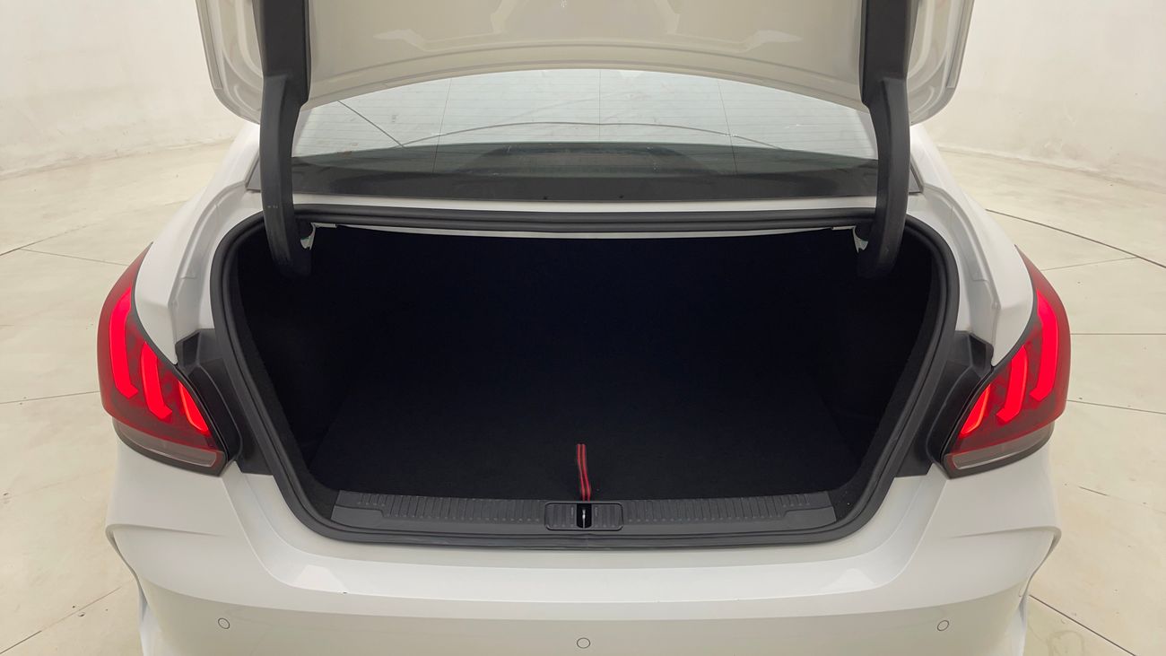 MG GT STD 1.5 | Zero Down Payment | Home Test Drive