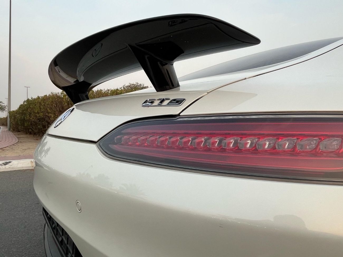 Mercedes-Benz AMG GT 63 2017 Mercedes-AMG GT 63 | 65,000 km | Japanese Specs