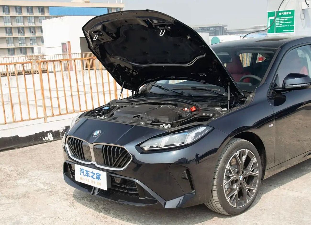 BMW 225L BMW 225L / 0km / black / chinese