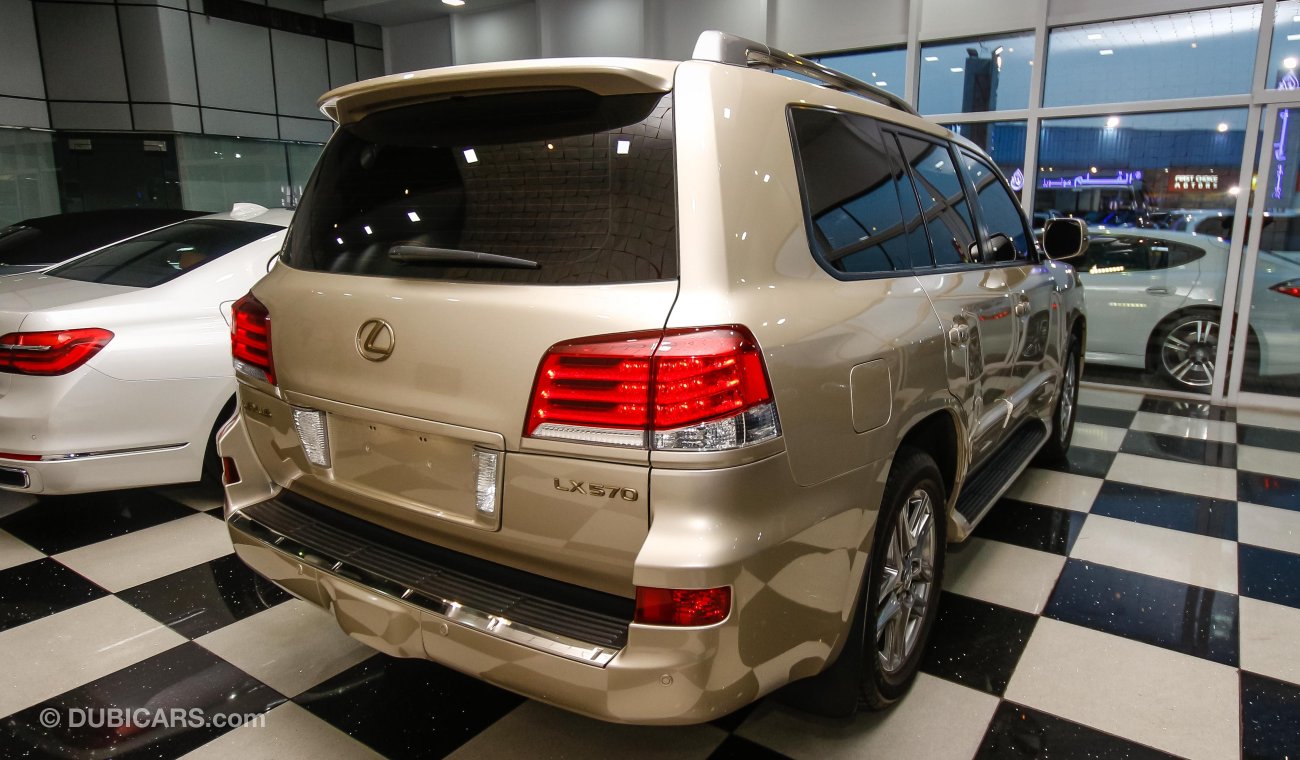 Lexus LX570