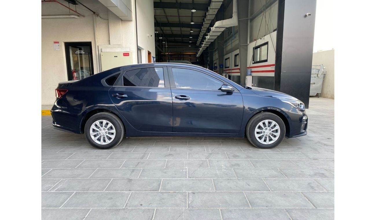 كيا سيراتو LX 1.6L