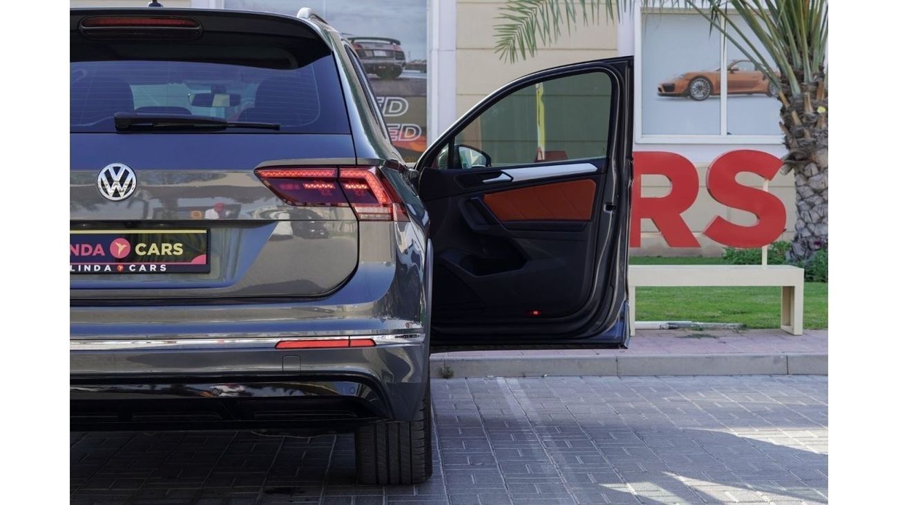 Volkswagen Tiguan Volkswagen Tiguan R-Line 2020 GCC under Warranty with Flexible Down-Payment/ Flood Free.