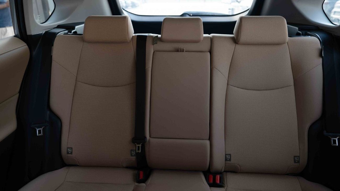 Toyota RAV4 2025 Toyota RAV4 E 4X2 2.5 - Silver Inside Brown | Export Only