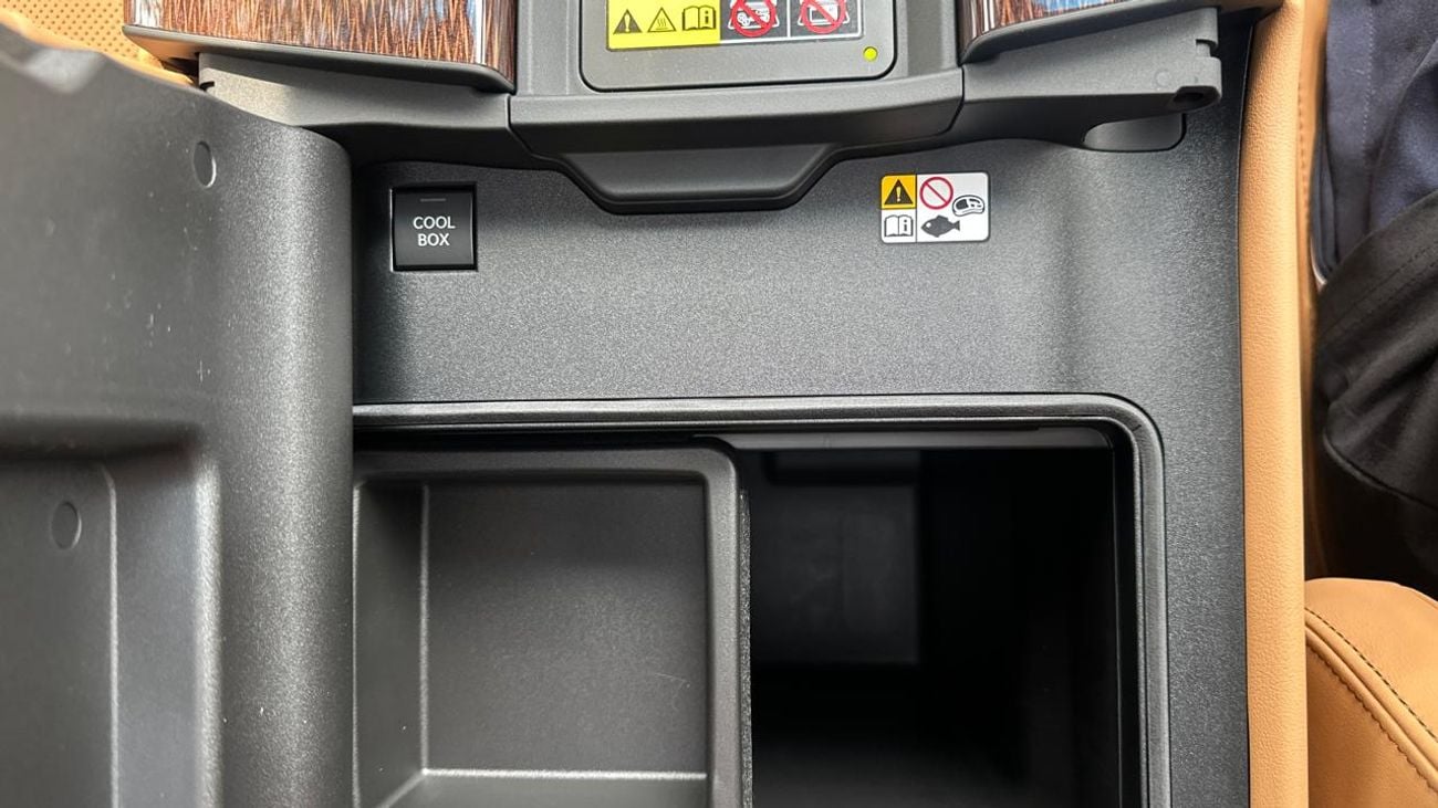 Lexus LX 600 Sports luxury model Right-Hand Drive petrol Auto Right-Hand drive