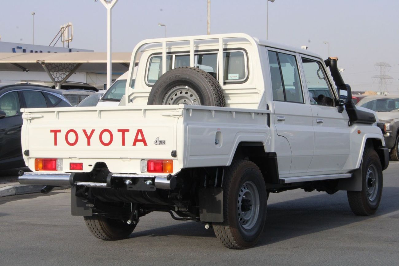 Toyota Land Cruiser Pick Up TOYOTA LANDCRUISER 79 2.8L DIESEL DOUBLE CAB STD E MANUAL