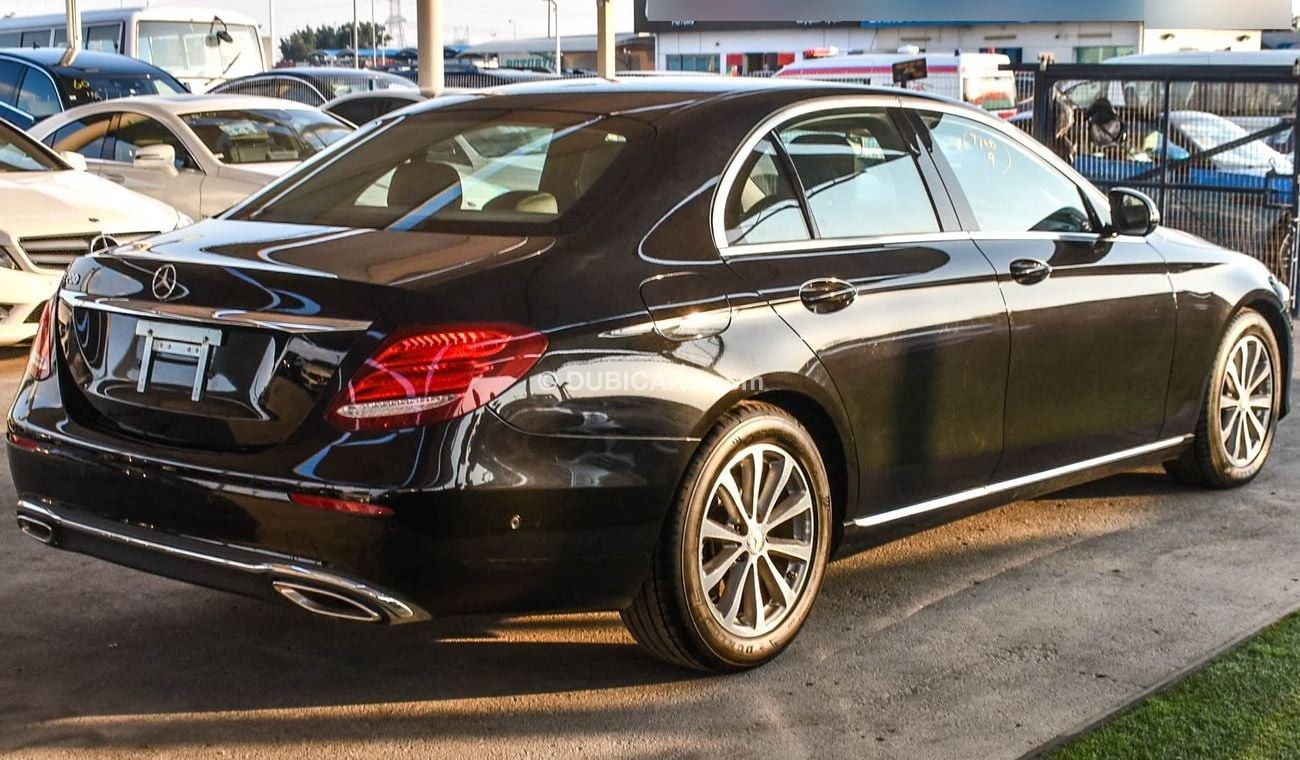 مرسيدس بنز E200