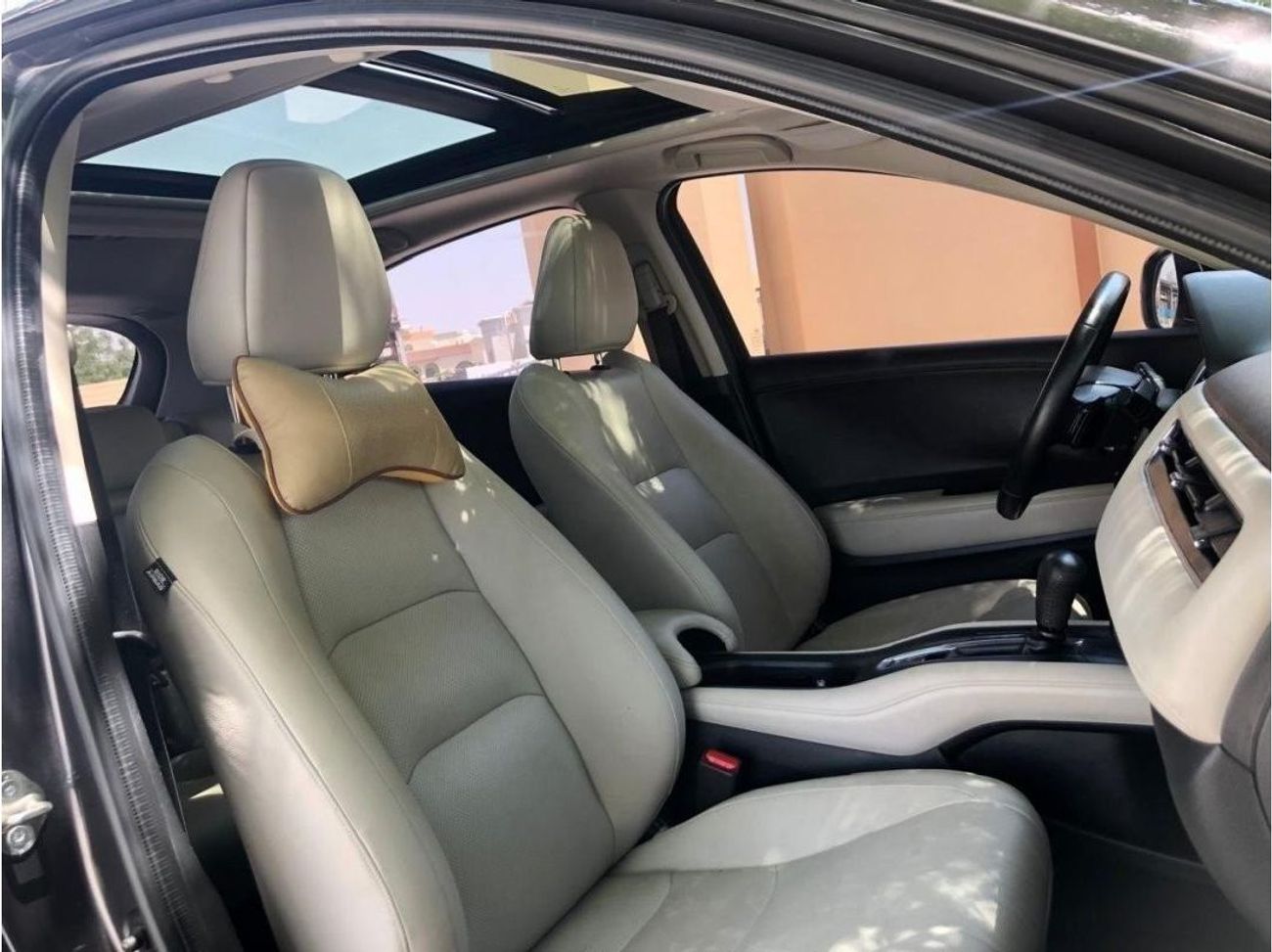 هوندا HRV HONDA,HR-V 2021 FULL OPTIONS GCC,panoramic