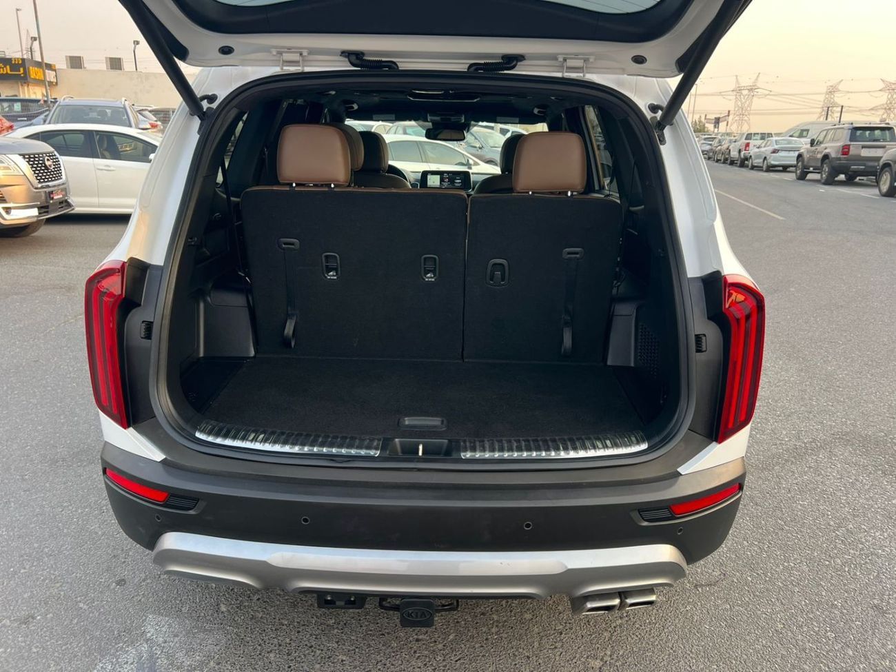 كيا تيلورايد 