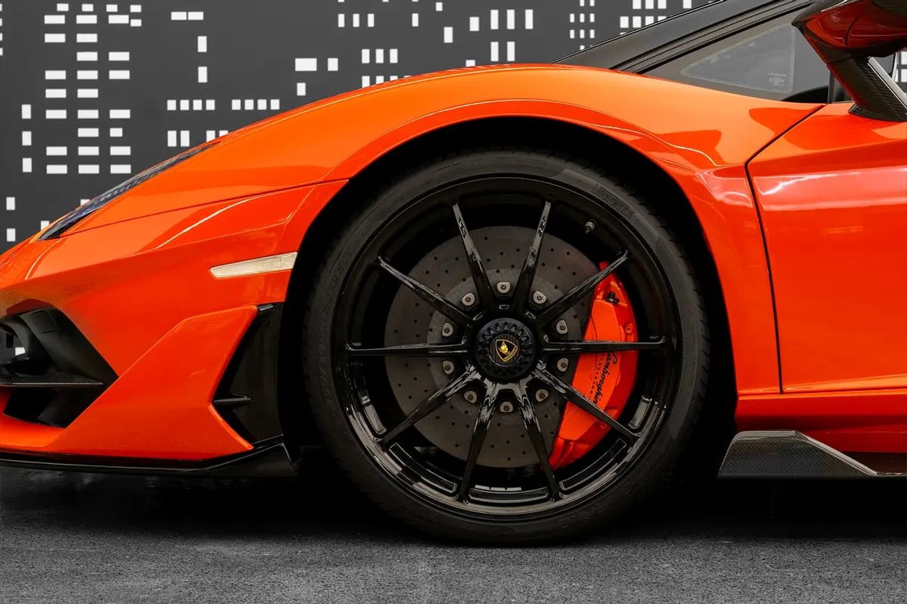 Lamborghini Aventador SVJ 6.5L V12