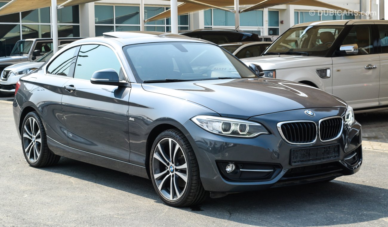 BMW 220i i Sport