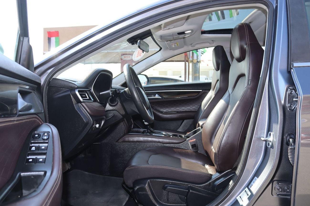 جاك J7 LUXURY جاك J7 - موديل 2023 - فل أوبشن - خليجى - بدون حوادث - محرك 1.5 - بحاله ممتازه من الداخل والخا