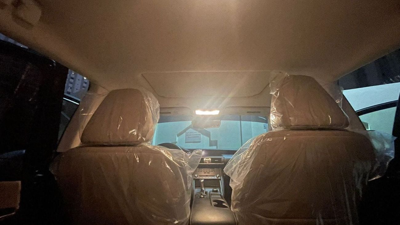 Lexus IS300 PREMIER Lexus IS 300 2019 | USA Specs | Sunroof | 92,000 KM | Black