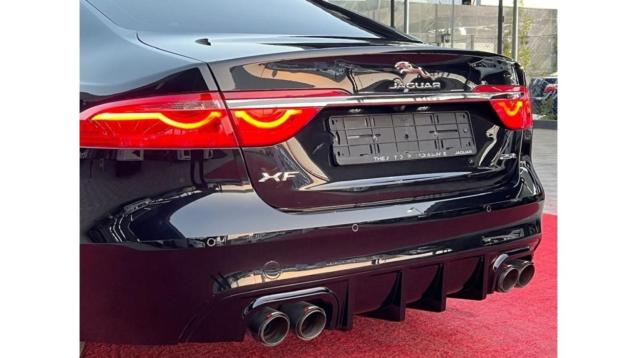 Jaguar XF R-Sport Jaguar XF 25T 4 cylinder turbo model : 2019 Price: 82,000 dirhams MILEAGE : 50,000 km/m Kore