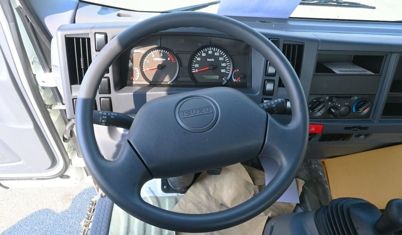 إيسوزو NQR Isuzu Nqr /4,6 diesel engine / short chassis Model 2024