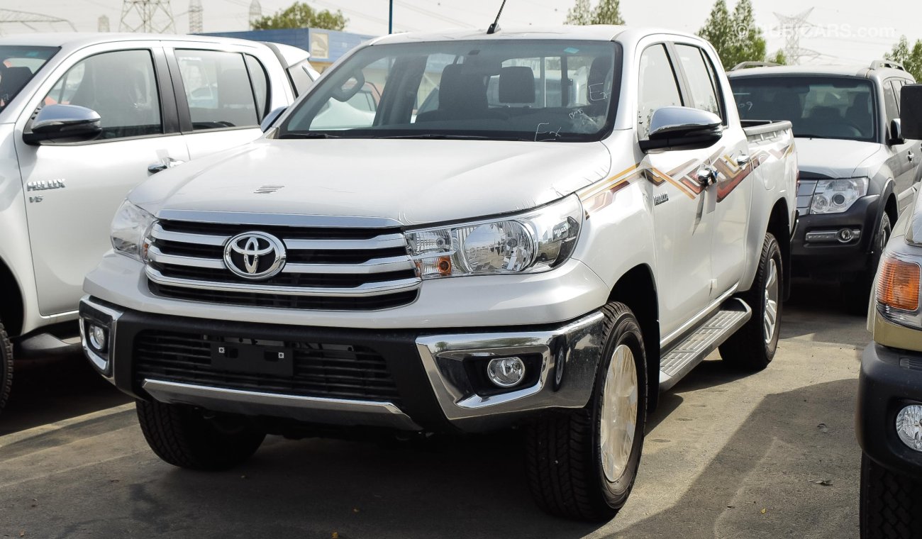 Toyota Hilux double cabin pickup petrol 2.7L automatic