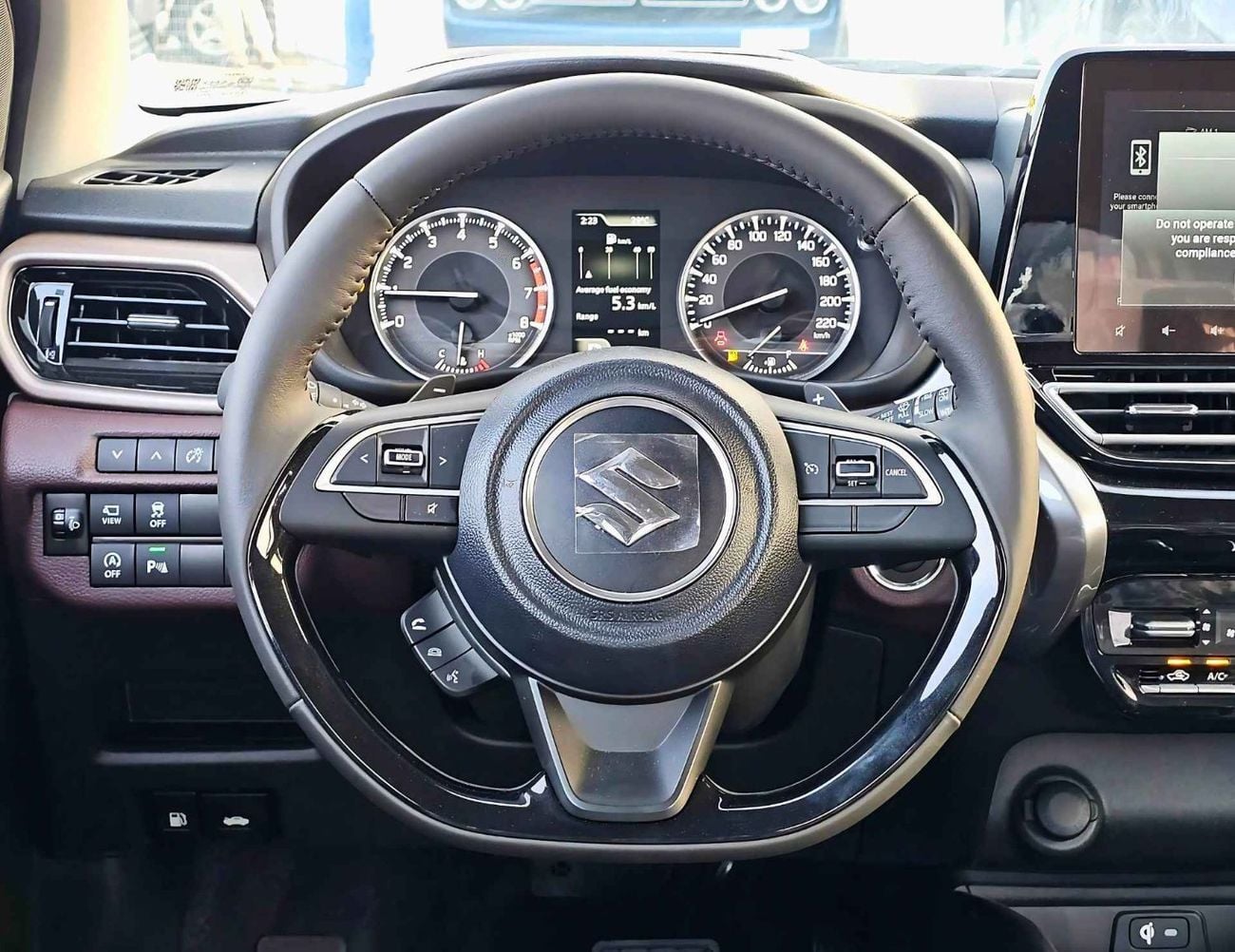 سوزوكي فرونكس GLX / EURO 5 HYBRID / 1.5L V4 / HEADUP DISPLAY / 360* CAMERAS / " 9" DISPLAY AUDIO (CODE # FRHGLX)